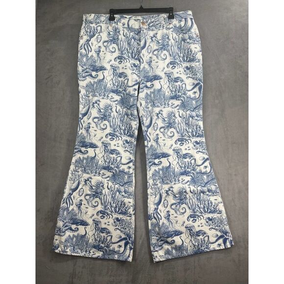 Free People Wrangler Wanderer FLARE JEAN IN SAILING SEVEN SEAS IN Nautical - Picture 3 of 12